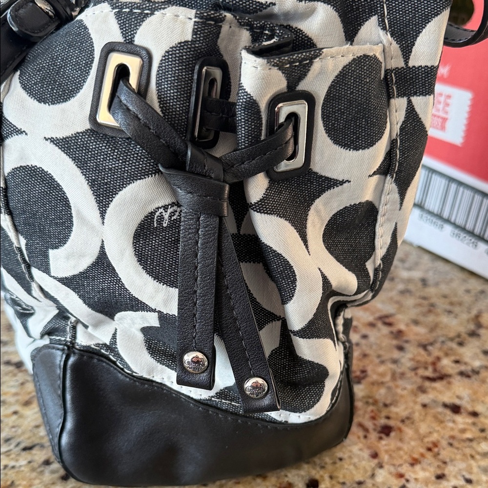Coach Monochrome Floral Shoulder Bag - Picture 3 of 6